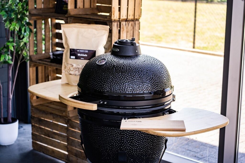 BBQ GRILL | TIGER FIRE | KAMADO BBQ